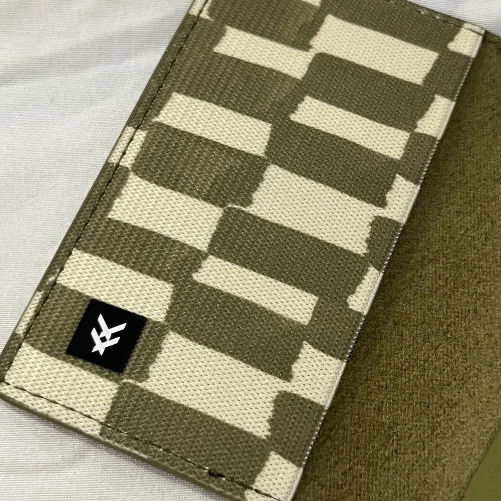 Thread Scout Bifold Wallet Olive‎ Green Checkerboard Pattern